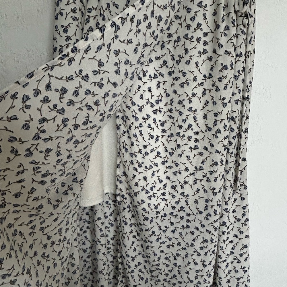 Sienna Sky White and Blue Flutter Sleeve Midi Sundress - Picture 5 of 5
